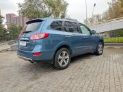 голубой Hyundai Santa Fe 2.4 AT (174 л.с.) 4WD 2011 фото 6