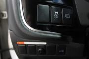 белый Mitsubishi Outlander 2.4 CVT (167 л.с.) 4WD 2013 фото 19