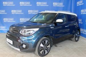 голубой Kia Soul, II Рестайлинг 2.0 AT (150 л.с.) 2018
