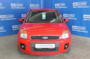 красный Ford Fusion 1.4 MT (80 л.с.) 2009 фото 8