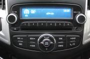 черный Chevrolet Cruze 1.8 AT (141 л.с.) 2013 фото 26
