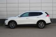 Белый Nissan X-Trail 2.0 CVT (144 л.с.) 4WD 2018 фото 4