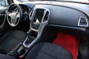 Серебряный Opel Astra 1.4 MT (140 л.с.) 2012 фото 10