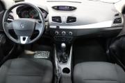Белый Renault Megane 1.6 MT (106 л.с.) 2012 фото 8