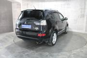 Черный Mitsubishi Outlander 2.4 CVT (170 л.с.) 4WD 2008 фото 5