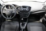 Оранжевый Lada (ВАЗ) Vesta 1.6 MT (106 л.с.) 2017 фото 8