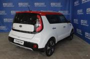 белый Kia Soul 2.0 AT (150 л.с.) 2019 фото 6