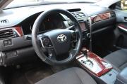 Серый Toyota Camry 2.0 AT (148 л.с.) 2013 фото 9