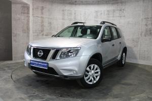 Серебряный Nissan Terrano 1.6 MT (114 л.с.) 4WD 2018