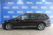 черный Volkswagen Passat 1.8 AMT (180 л.с.) 2018 фото 3