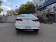 белый Hyundai Sonata 2.4 AT (188 л.с.) 2018 фото 26