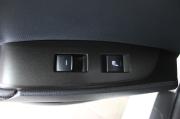 белый Toyota Camry 2.5 AT (200 л.с.) 2021 фото 15