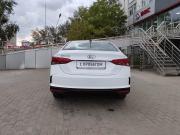 белый Hyundai Solaris 1.6 AT (123 л.с.) 2022 фото 18
