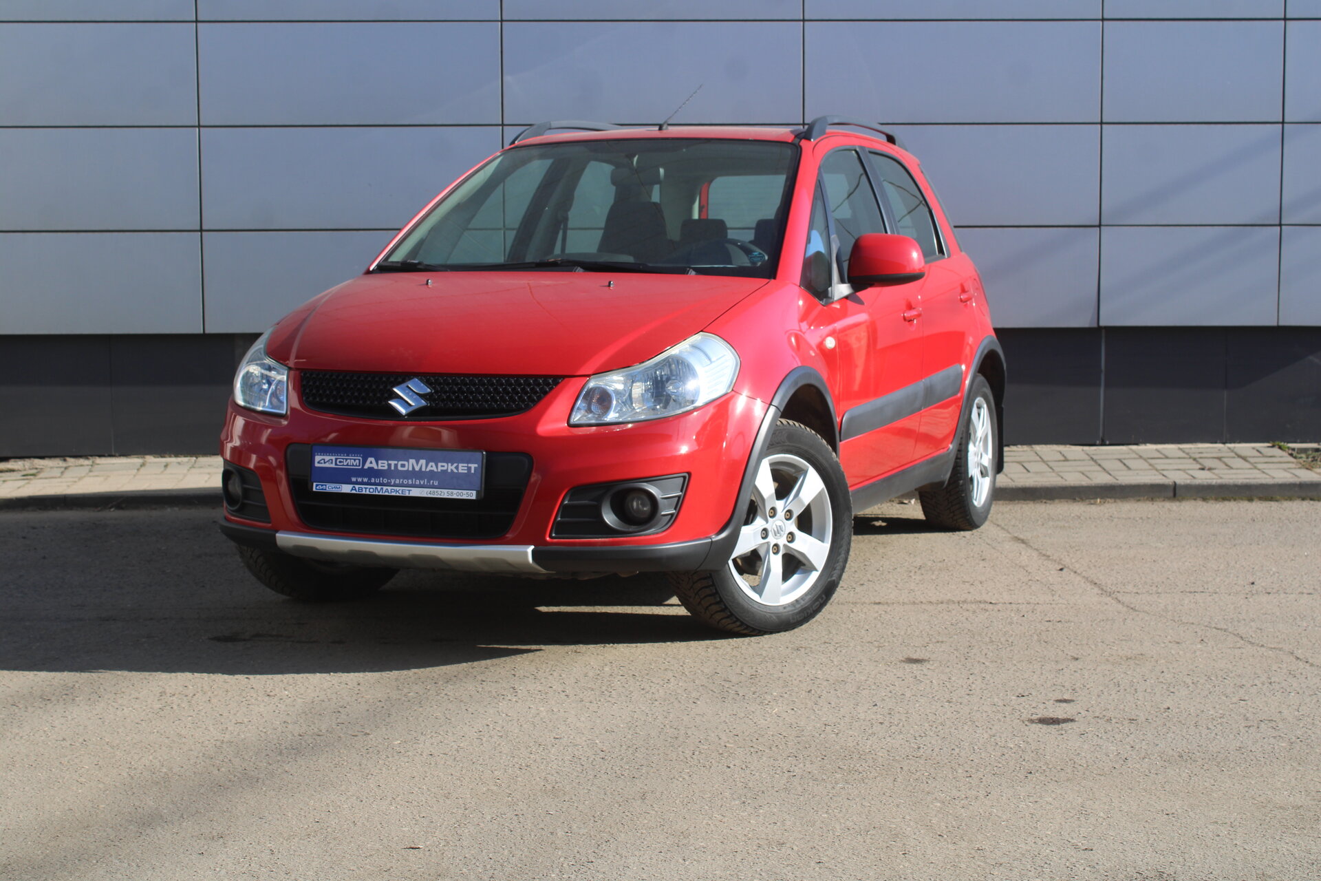 Красный Suzuki SX4 1.6 MT (112 л.с.) 4WD 2012