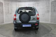Серый Chevrolet Niva 1.7 MT (80 л.с.) 4WD 2011 фото 6