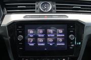 черный Volkswagen Passat 1.8 AMT (180 л.с.) 2018 фото 15