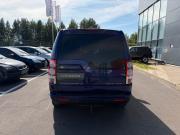 Синий Land Rover Discovery 3.0d AT (245 л.с.) 4WD 2011 фото 6