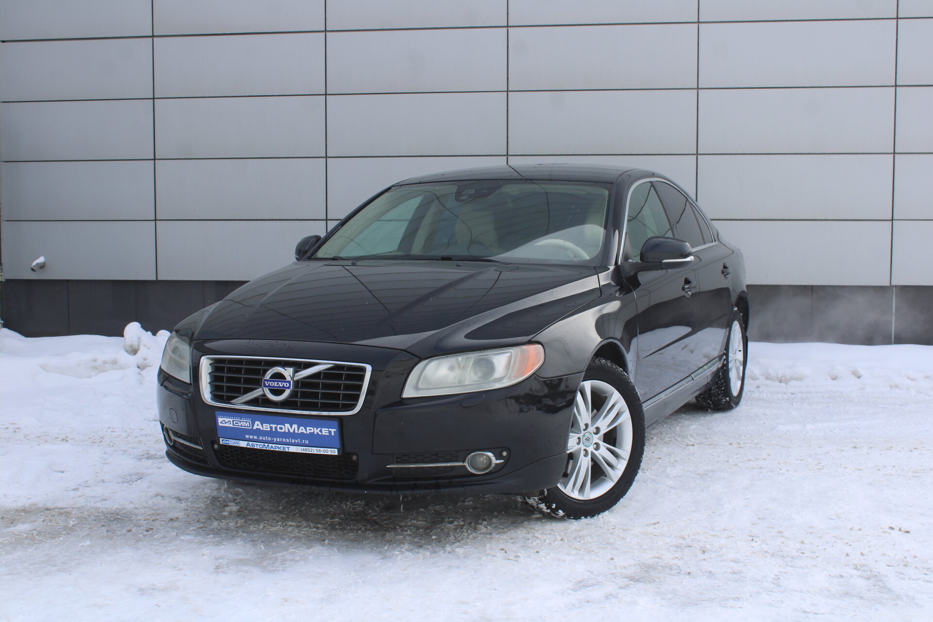 Черный Volvo S80 2.5 AT (231 л.с.) 2011