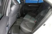 белый Toyota Camry 2.5 AT (200 л.с.) 2021 фото 14