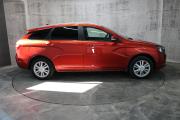 Красный Lada (ВАЗ) Vesta SW 1.6 MT (106 л.с.) 2019 фото 3