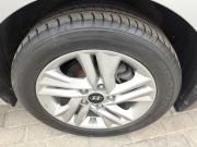серебряный Hyundai Elantra 2.0 AT (150 л.с.) 2019 фото 6
