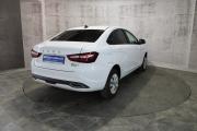 Белый Lada (ВАЗ) Vesta 1.8 CVT (122 л.с.) 2024 фото 5