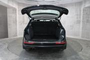 Черный Audi Q5 2.0d AMT (170 л.с.) 4WD 2011 фото 12