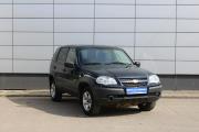 Синий Chevrolet Niva 1.7 MT (80 л.с.) 4WD 2019 фото 2