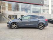 синий Kia Ceed 1.6 MT (130 л.с.) 2015 фото 1