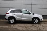 Серебряный Suzuki Vitara 1.6 AT (117 л.с.) 2021 фото 4