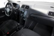 Красный Volkswagen Polo 1.6 MT (90 л.с.) 2018 фото 10