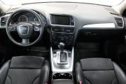 Черный Audi Q5 2.0d AMT (170 л.с.) 4WD 2011 фото 8