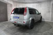 Серый Nissan X-Trail 2.0 MT (140 л.с.) 4WD 2006 фото 5