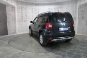 Черный Skoda Yeti 1.2 MT (105 л.с.) 2010 фото 7