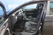 черный Volkswagen Passat 1.8 AMT (180 л.с.) 2018 фото 12