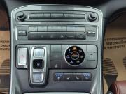 серый Hyundai Santa Fe 2.2d AMT (199 л.с.) 4WD 2021 фото 19