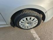 Серый Volkswagen Jetta 1.4 MT (150 л.с.) 2011 фото 4