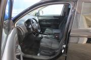 черный Mitsubishi Outlander 2.0 CVT (146 л.с.) 4WD 2013 фото 11