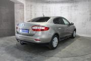 Бежевый Renault Fluence 1.6 AT (106 л.с.) 2011 фото 5