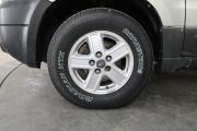 Коричневый Ford Escape 2.3 AT (155 л.с.) 4WD 2004 фото 13