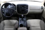Коричневый Ford Escape 2.3 AT (155 л.с.) 4WD 2004 фото 8