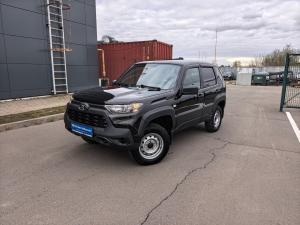 Черный Lada (ВАЗ) Niva Travel 1.7 MT (83 л.с.) 4WD 2023