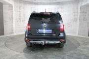 Черный Skoda Yeti 1.2 MT (105 л.с.) 2010 фото 6