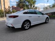 белый Hyundai Sonata 2.4 AT (188 л.с.) 2018 фото 27