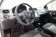 Белый Volkswagen Polo 1.2 MT (70 л.с.) 2009 фото 9