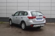 Серебряный Mitsubishi Outlander 2.0 CVT (146 л.с.) 2021 фото 7