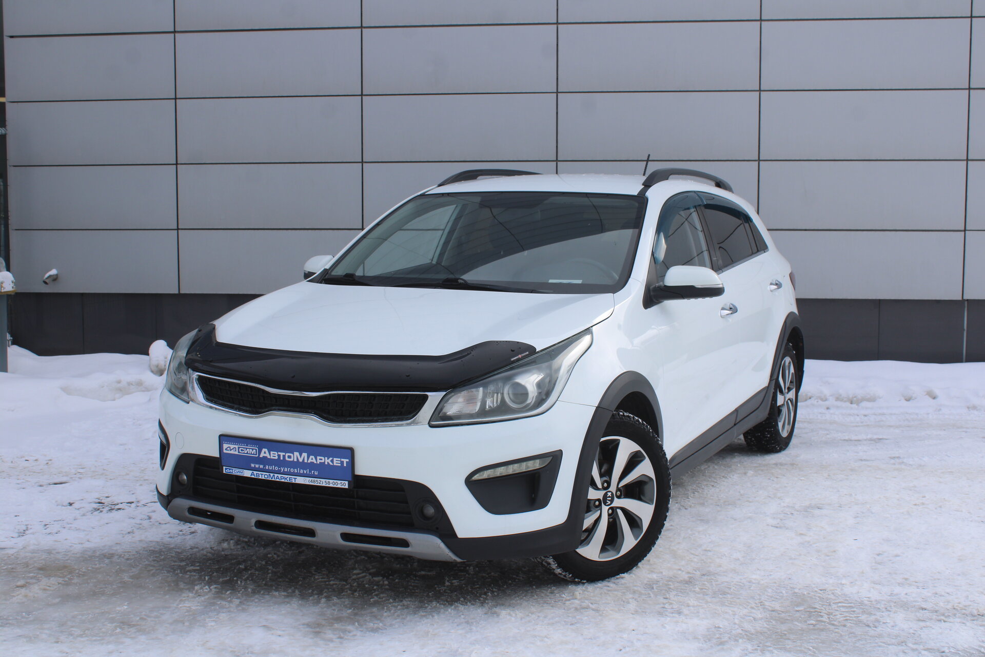 Белый Kia Rio, IV X-Line 1.6 AT (123 л.с.) 2017