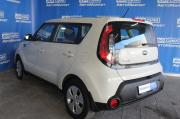 бежевый Kia Soul 1.6 AT (124 л.с.) 2015 фото 4