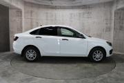 Белый Lada (ВАЗ) Vesta 1.6 MT (106 л.с.) 2023 фото 3