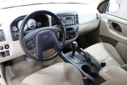 Коричневый Ford Escape 2.3 AT (155 л.с.) 4WD 2004 фото 9